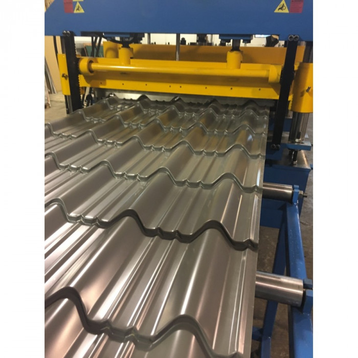 Industrial metal tile forming machine